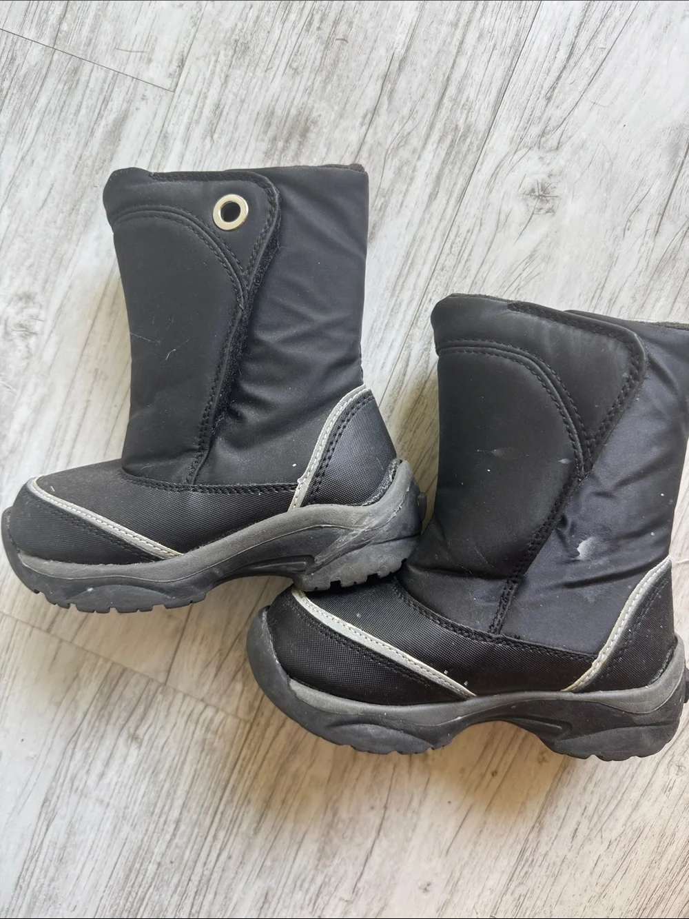 Kids Winter Boots - Black/Gray